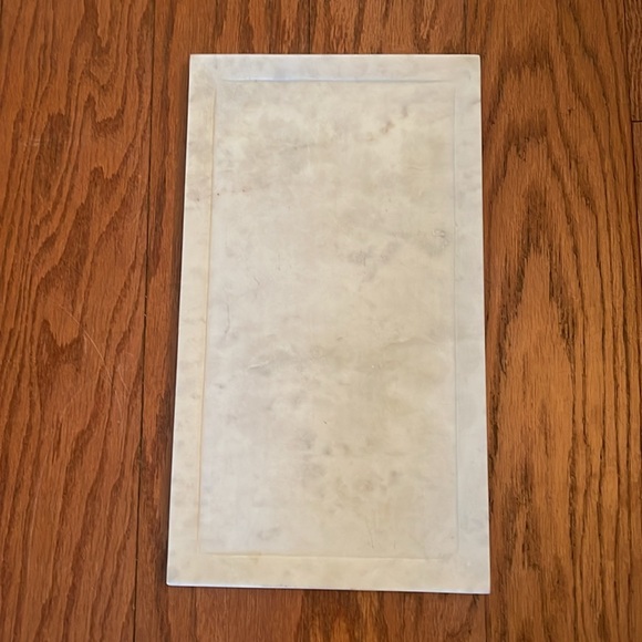 Pottery Barn Marble Platter - Picture 4 of 6